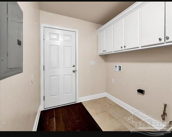 4474 Hampton Bay Blvd, Milton, FL 32583