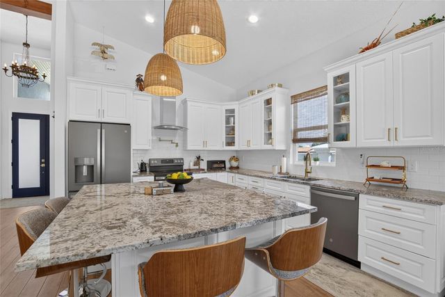 6411 COQUINA ISLAND COVE, Apollo Beach, FL 33572