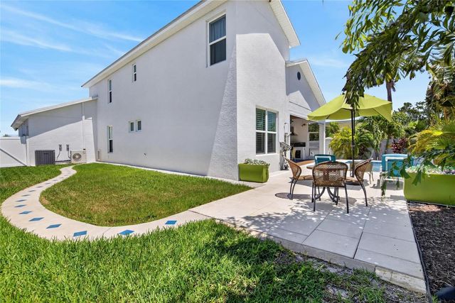 6411 COQUINA ISLAND COVE, Apollo Beach, FL 33572
