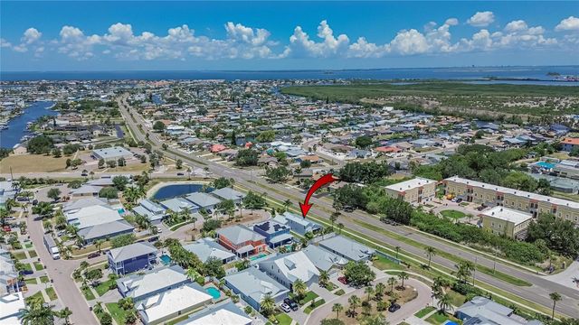 6411 COQUINA ISLAND COVE, Apollo Beach, FL 33572