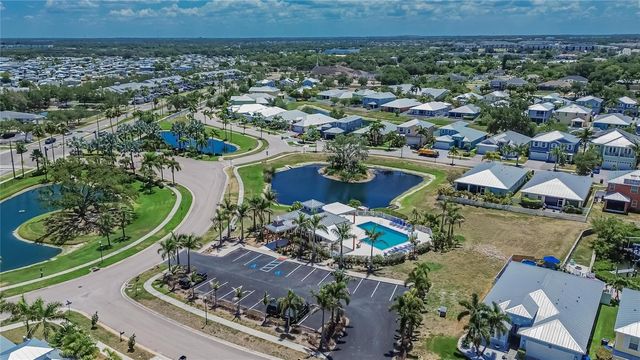 6411 COQUINA ISLAND COVE, Apollo Beach, FL 33572