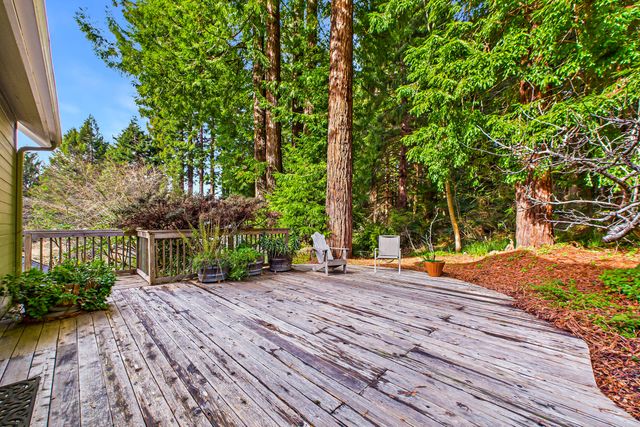 812 Diamond Drive, Arcata, CA 95521