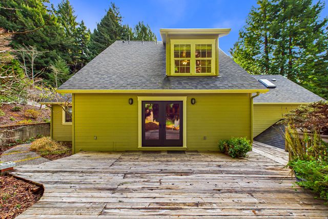 812 Diamond Drive, Arcata, CA 95521