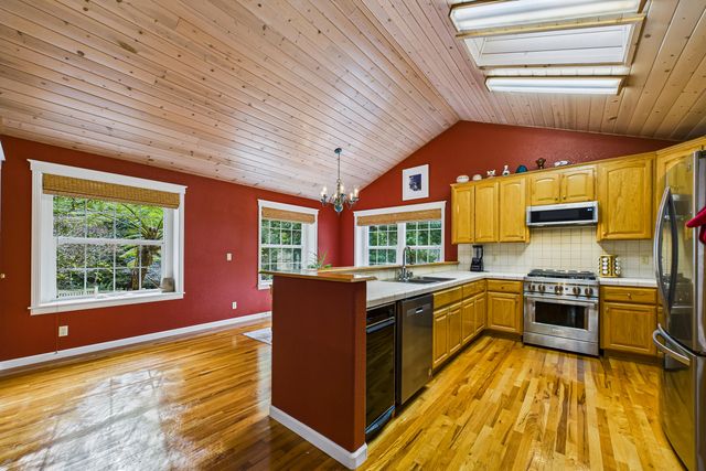 812 Diamond Drive, Arcata, CA 95521