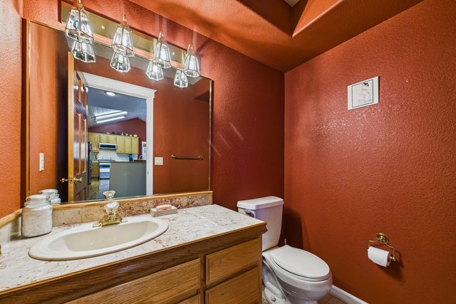 812 Diamond Drive, Arcata, CA 95521