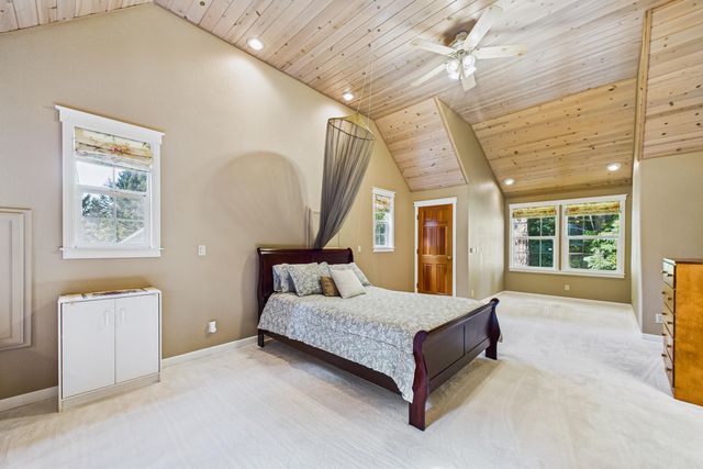 812 Diamond Drive, Arcata, CA 95521