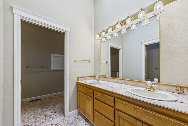 812 Diamond Drive, Arcata, CA 95521