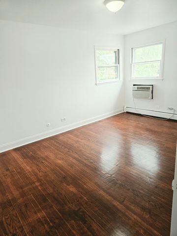 4775 N Linder Avenue 2A, Chicago, IL 60630