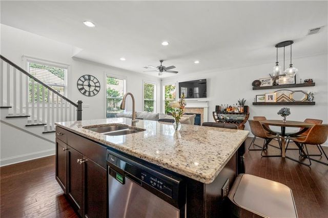 1585 Habershal Road NW, Atlanta, GA 30318