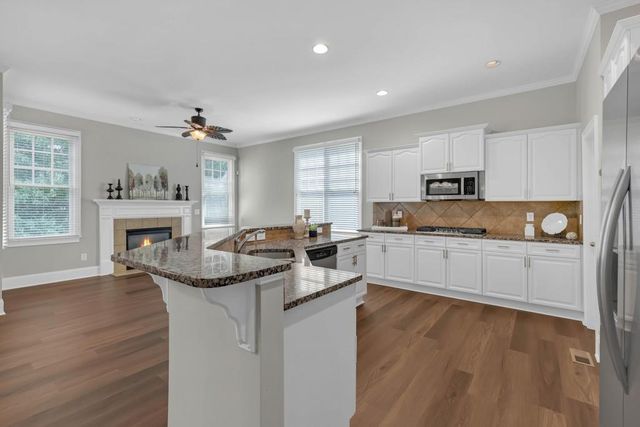 2854 Pleasant Oak Drive, Buford, GA 30519