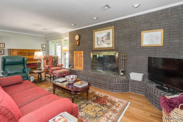 6486 W Old Hayneville Road, Hope Hull, AL 36043