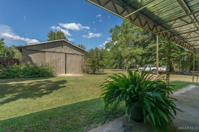 6486 W Old Hayneville Road, Hope Hull, AL 36043