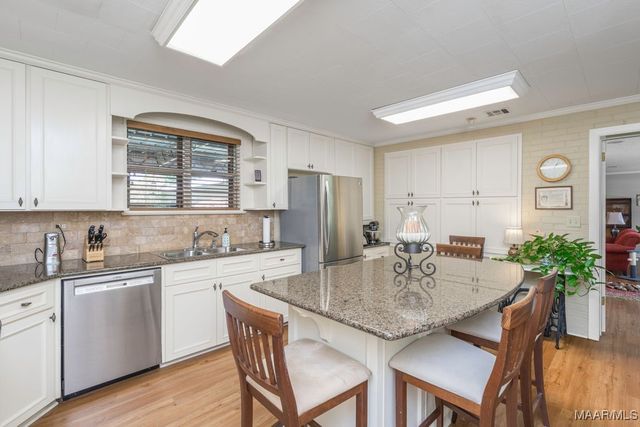 6486 W Old Hayneville Road, Hope Hull, AL 36043