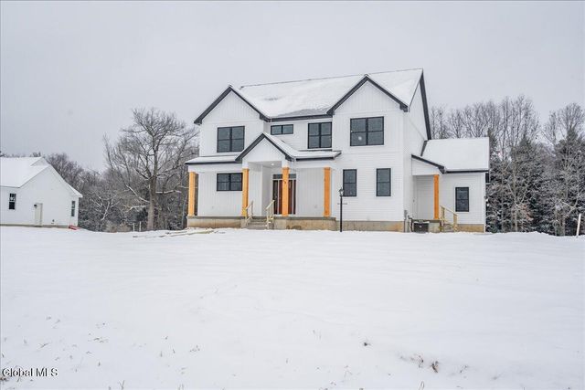 12 Brookhaven Court, Wilton, NY 12866