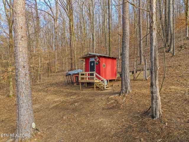 361 County Road 38, Riceville, TN 37370