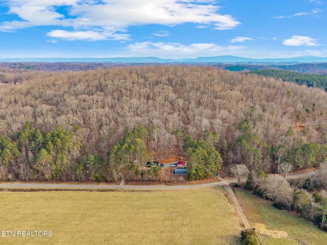361 County Road 38, Riceville, TN 37370