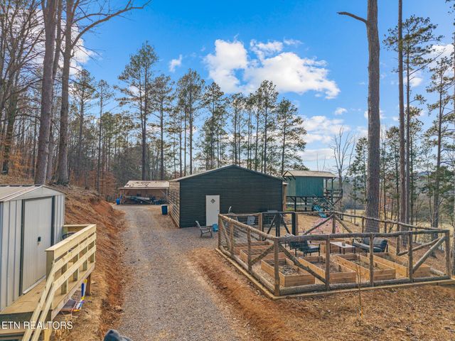 361 County Road 38, Riceville, TN 37370