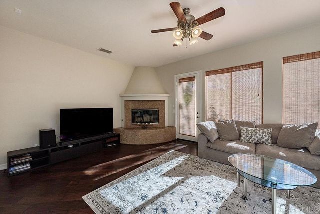 2903 Rancho Cortes, Carlsbad, CA 92009