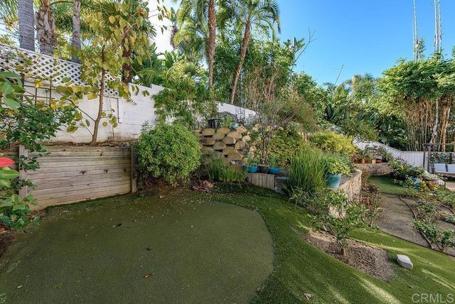 2903 Rancho Cortes, Carlsbad, CA 92009