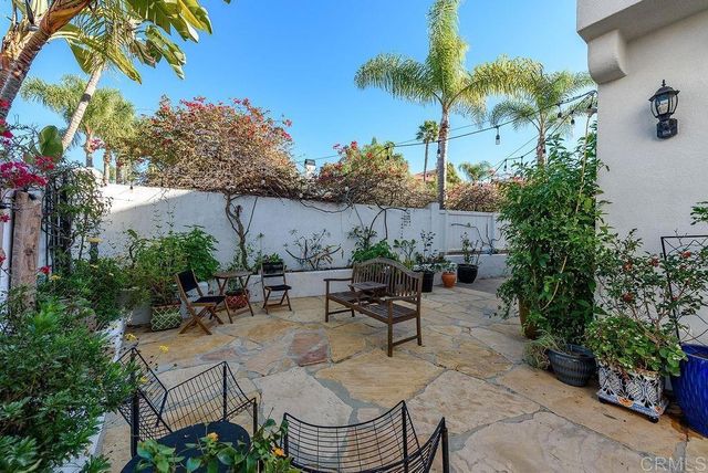 2903 Rancho Cortes, Carlsbad, CA 92009