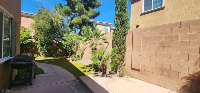 10616 Olympic Pine Drive, Las Vegas, NV 89135