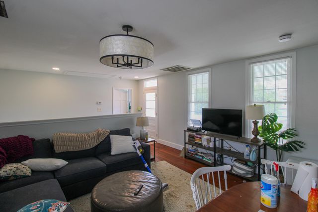 49 America Street, Charleston, SC 29403
