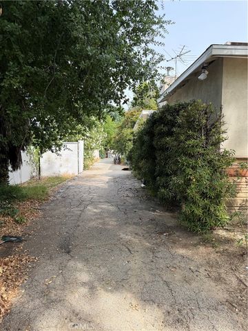 5456 Vanalden, Tarzana, CA 91356