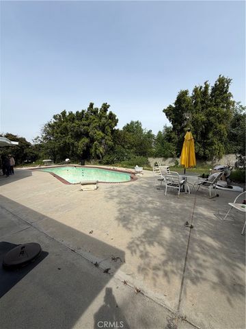 5456 Vanalden, Tarzana, CA 91356