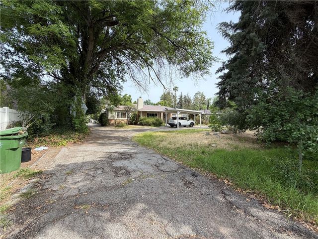 5456 Vanalden, Tarzana, CA 91356