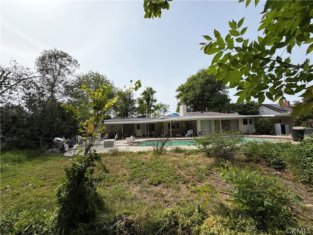 5456 Vanalden, Tarzana, CA 91356