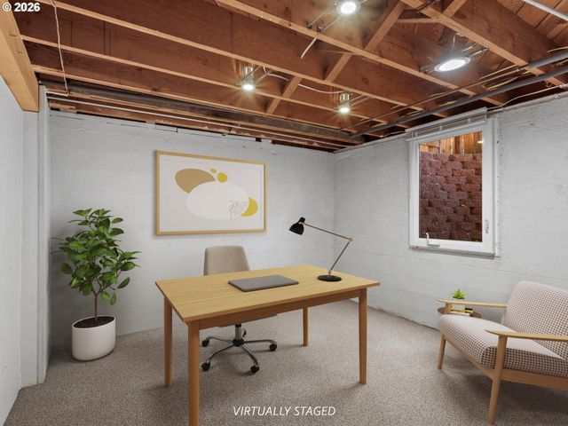 4014 Nw WASHINGTON St, Vancouver, WA 98660