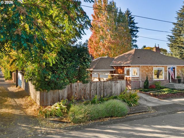 4014 Nw WASHINGTON St, Vancouver, WA 98660