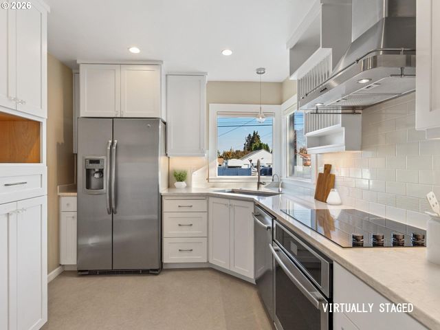4014 Nw WASHINGTON St, Vancouver, WA 98660
