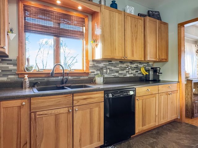 16063 County Highway 8, Tracy, MN 56175