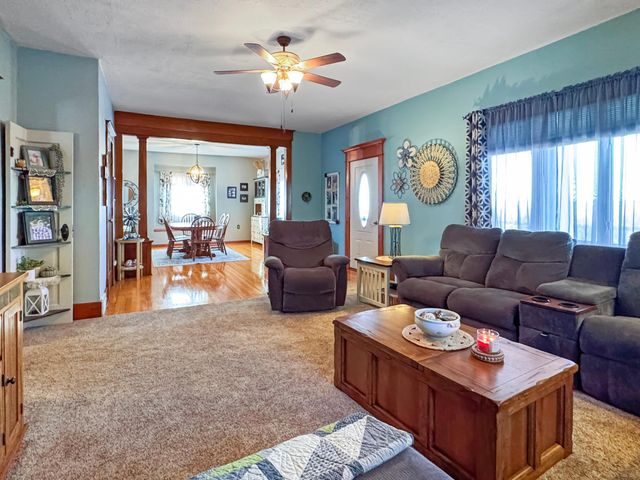 16063 County Highway 8, Tracy, MN 56175