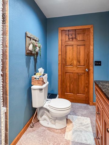 16063 County Highway 8, Tracy, MN 56175