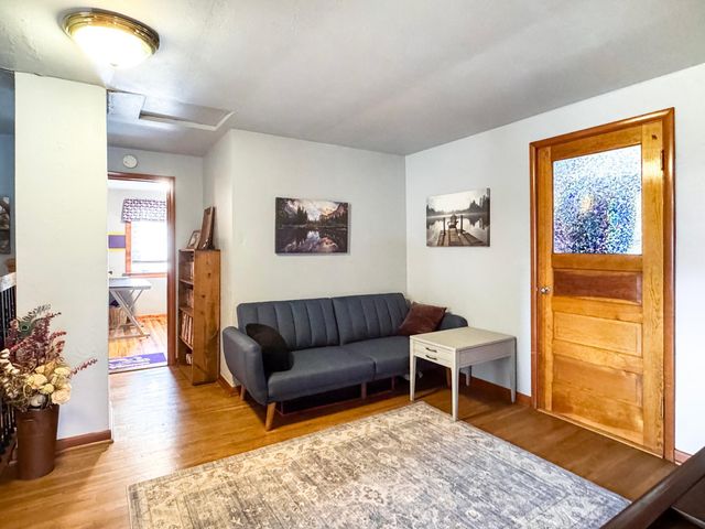 16063 County Highway 8, Tracy, MN 56175