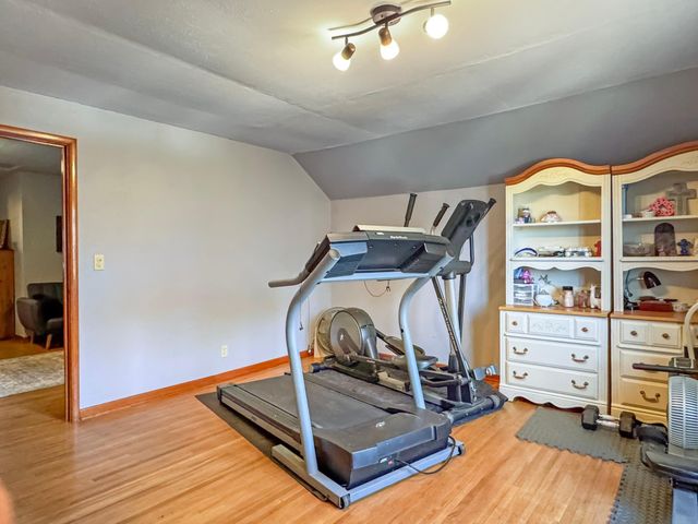 16063 County Highway 8, Tracy, MN 56175