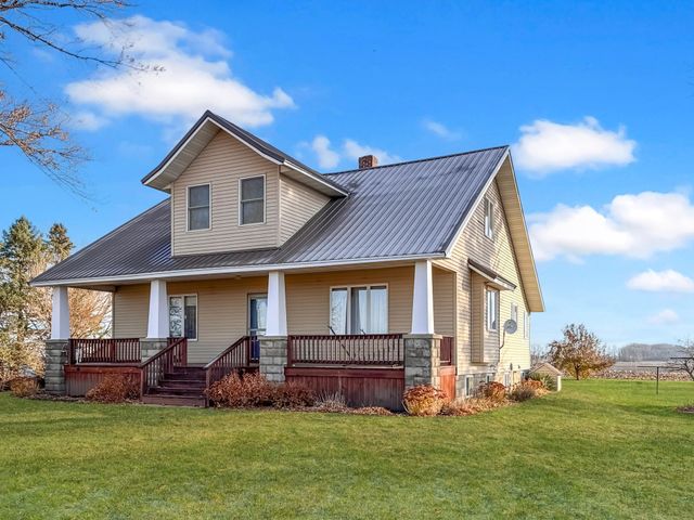 16063 County Highway 8, Tracy, MN 56175