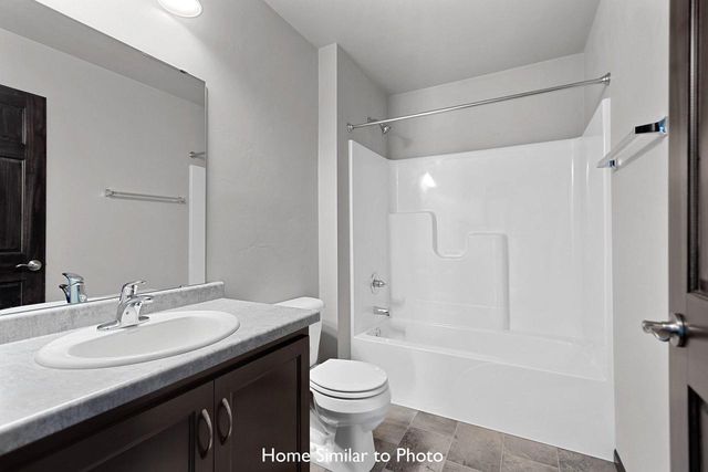 1015 CONSTELLATION WAY, Marinette, WI 54143