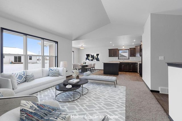 1015 CONSTELLATION WAY, Marinette, WI 54143