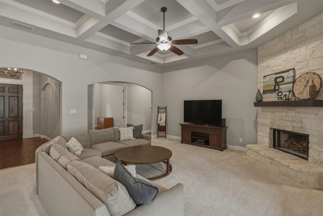 10512 Estancia Court, Fort Worth, TX 76108