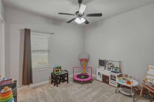 10512 Estancia Court, Fort Worth, TX 76108