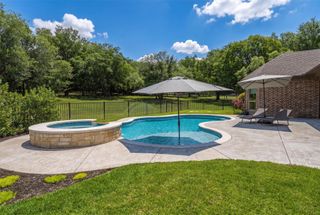 10512 Estancia Court, Fort Worth, TX 76108