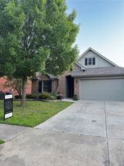 122 Arbordale Way, Princeton, TX 75407