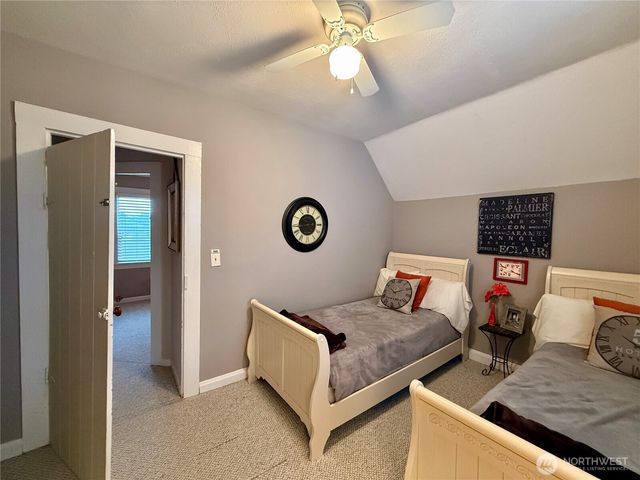 213 E Oak Street, Dayton, WA 99328