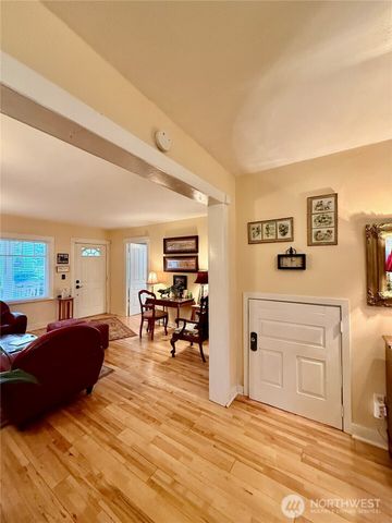 213 E Oak Street, Dayton, WA 99328