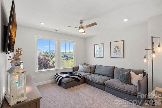 7026 Cloer Court, Charlotte, NC 28214