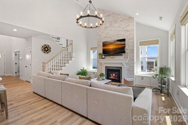 7026 Cloer Court, Charlotte, NC 28214