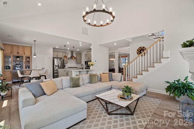 7026 Cloer Court, Charlotte, NC 28214